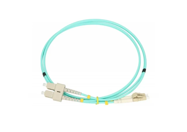 Extralink Extralionk LC/UPC-SC/UPC Multi Mode, OM3, Duplex, 3mm, 3m