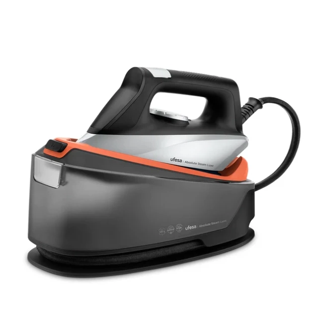 Parna stanica Ufesa Absolute steam luxe snaga 2400W/zapremina 1.2l/para 330g