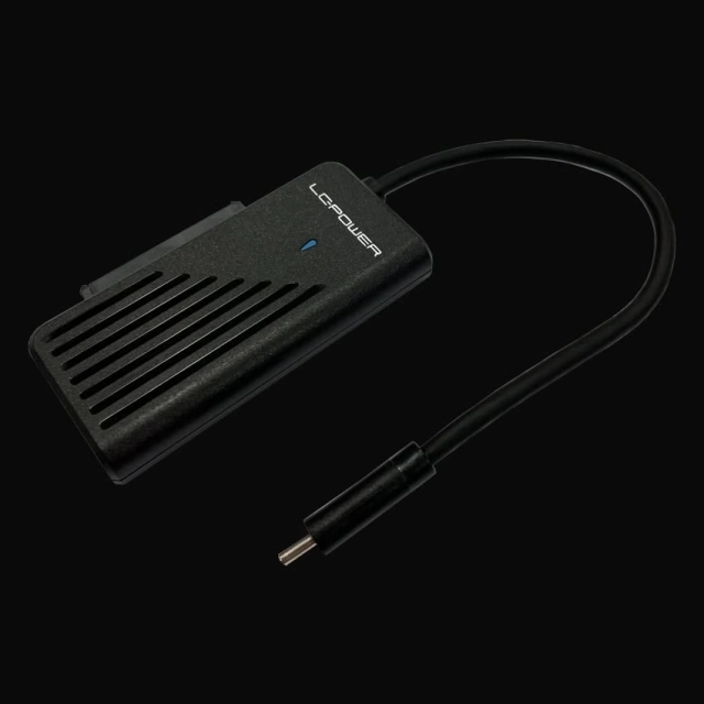 Adapter LC Power LC-ADA-USB-SATA-NVME  USB-C Adaoter za 2.5" HDD/SSD + M.2 Nvme SSD (USB 3.2 Gen 2x1)