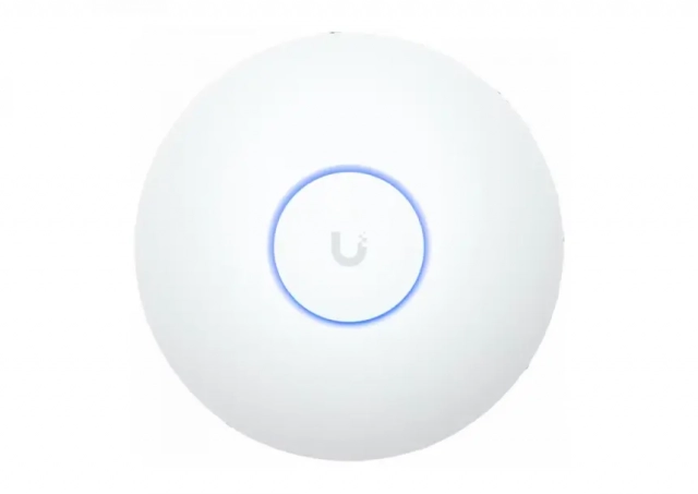 Ubiquiti UniFi U7-LR Long-Range Compact, ceiling-mount WiFi 7 AP with 5 spatial streams and extended signal range